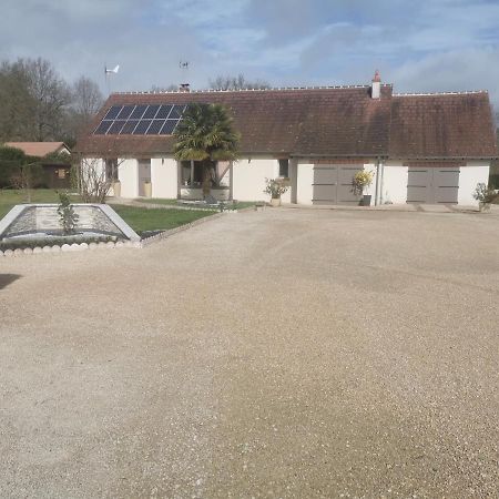 Agreable Chambre D'Hote A La Campagne Villefranche-sur-Cher Luaran gambar